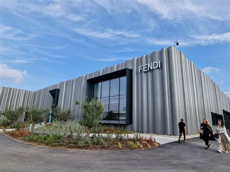 fendi produzione foto